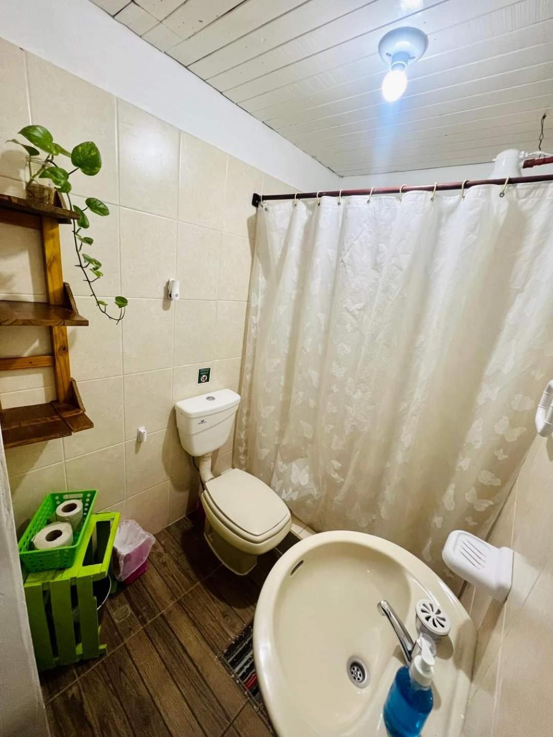 Benteveo Hostel Iguazu Puerto Iguazú Buitenkant foto