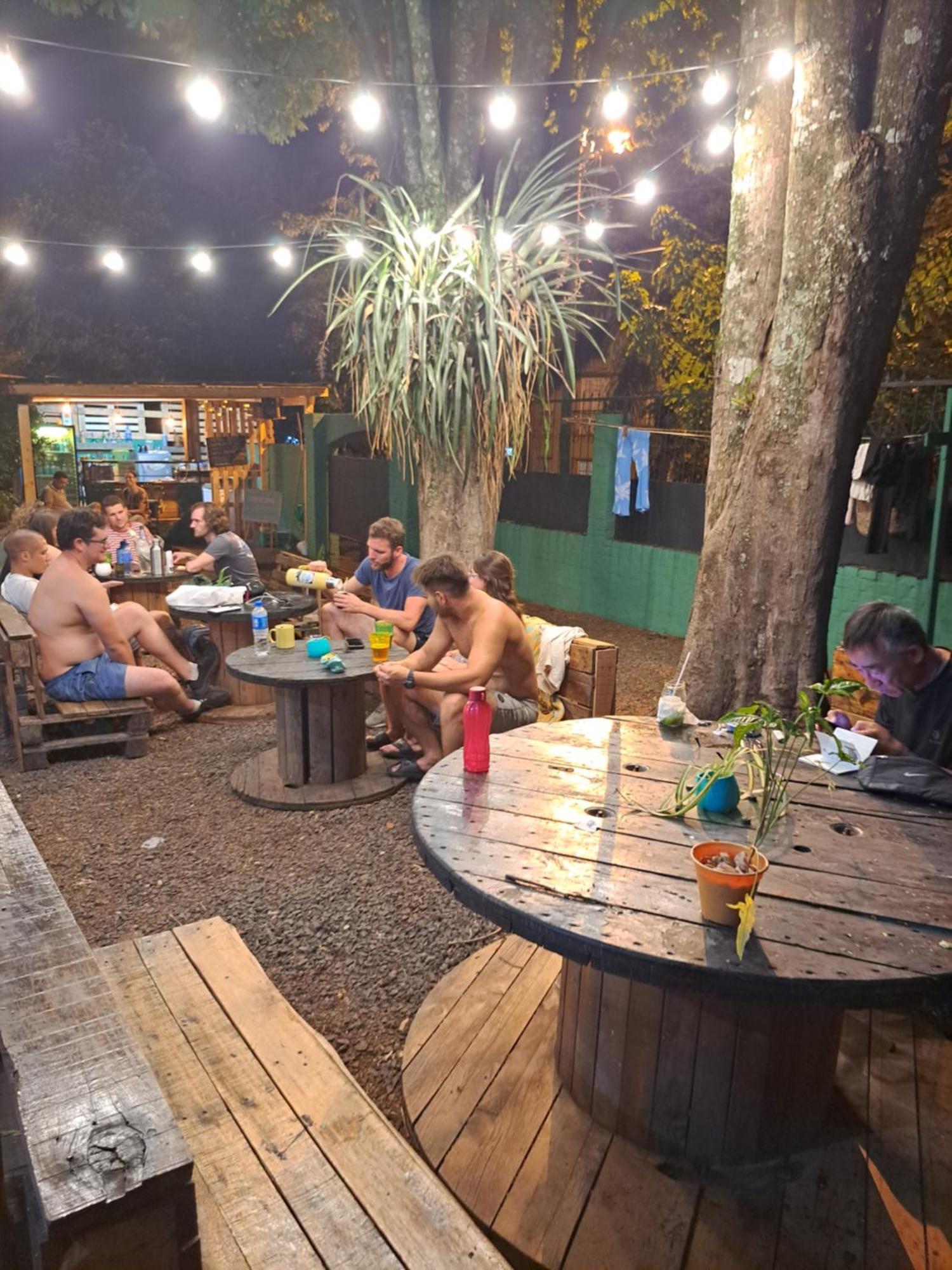 Benteveo Hostel Iguazu Puerto Iguazú Buitenkant foto