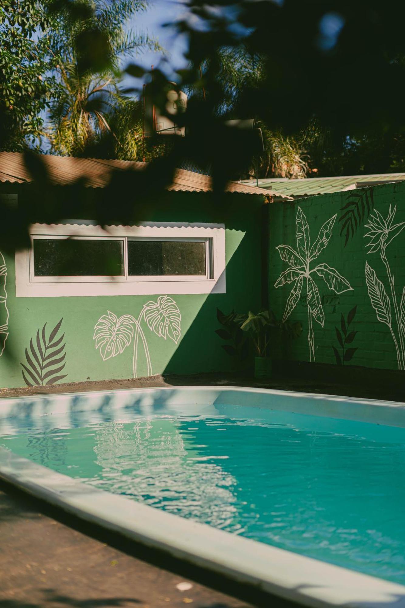 Benteveo Hostel Iguazu Puerto Iguazú Buitenkant foto